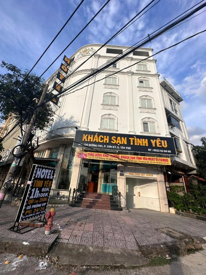 Готель Khach San Tinh Yeu Хошимін Екстер'єр фото